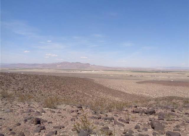 Property at 1 Rocky View Rd, Newberry Springs, CA 92327