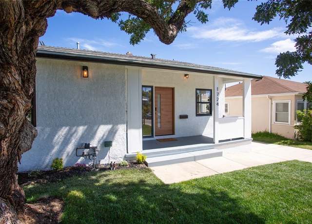 Property at 1724 S Fairfax Ave, Los Angeles, CA 90019, 3 beds, 2 baths
