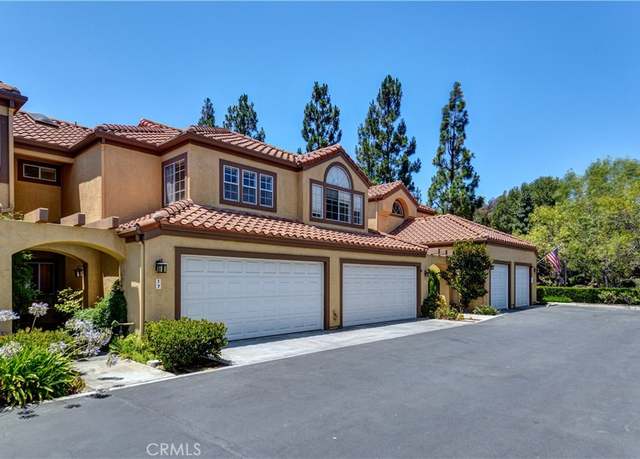Property at 17 Via Athena, Aliso Viejo, CA 92656, 2 beds, 2.5 baths