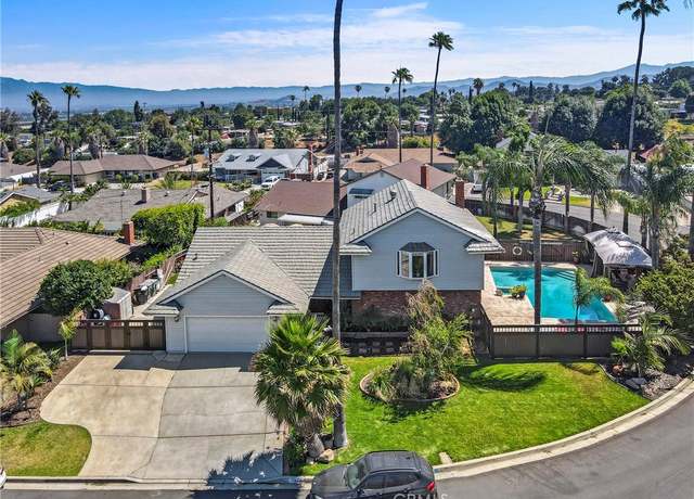 Property at 1971 Oakland Hills Dr, Corona, CA 92882, 4 beds, 2 baths