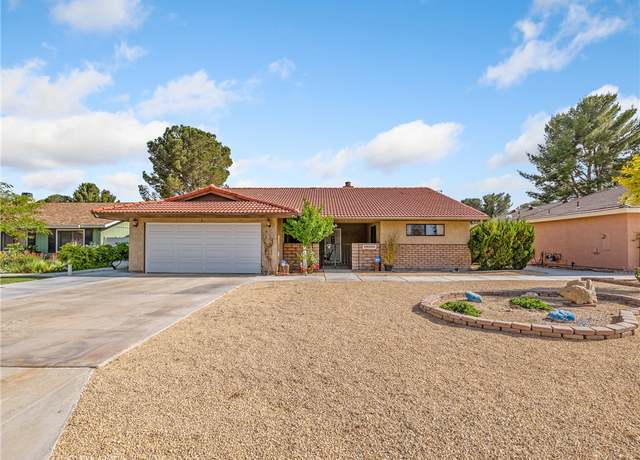 Property at 15163 Tournament Dr, Helendale, CA 92342, 2 beds, 2 baths