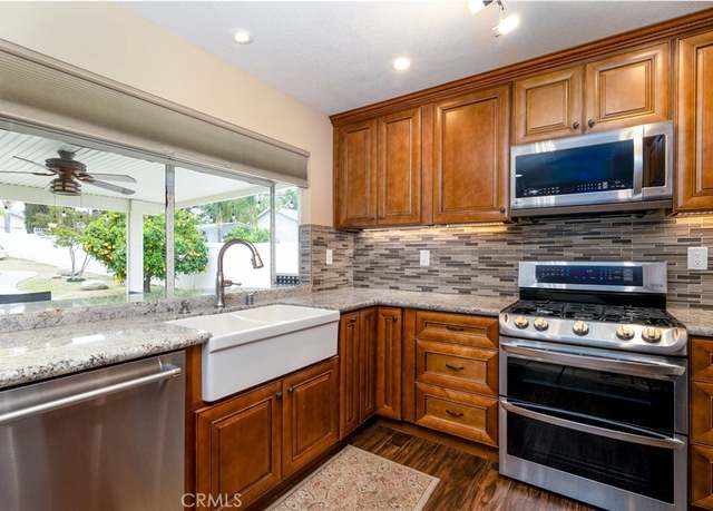 Property at 31533 Electric Ave, Nuevo, CA 92567, 3 beds, 2 baths