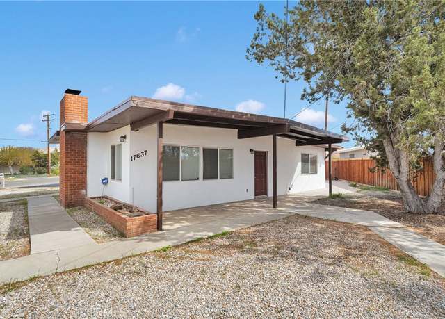 Property at 17637 Sultana St, Hesperia, CA 92345, 2 beds, 2.5 baths