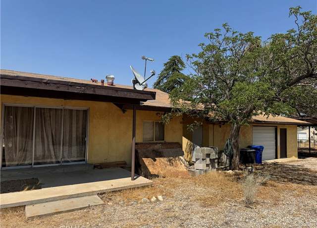 Property at 555 Mesquite Rd, Pinon Hills, CA 92372, 2 beds, 1 bath