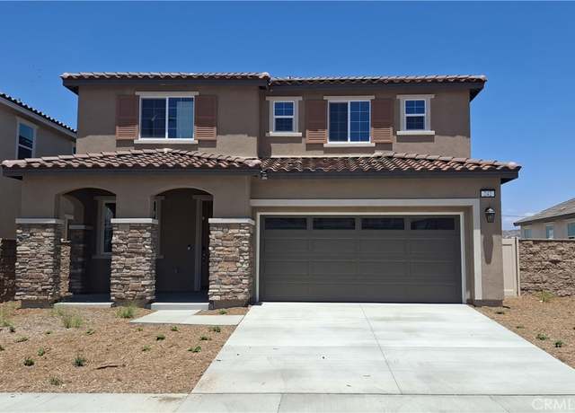 Property at 242 Planter Ct, Hemet, CA 92543, 3 beds, 2.5 baths