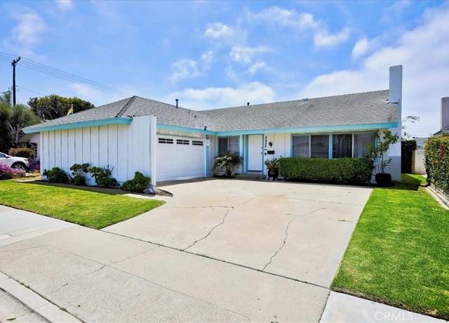 Property at 9452 Waterfront Dr, Huntington Beach, CA 92646, 3 beds, 2 baths