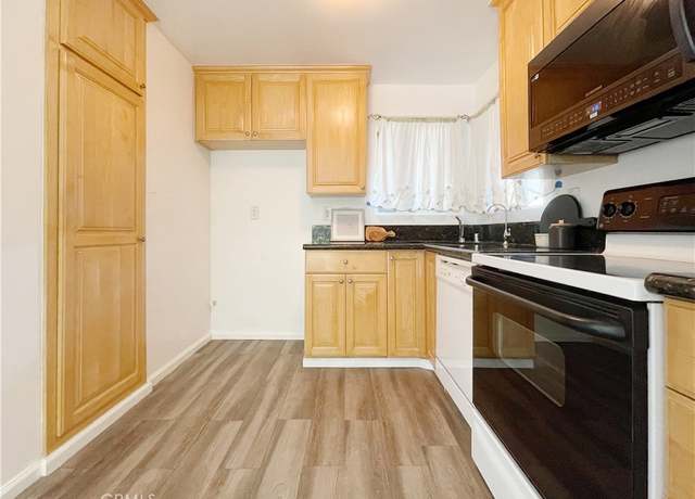 Property at 460 Golden Ave #316, Long Beach, CA 90802, 1 bed, 1 bath