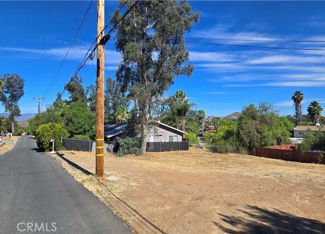 Property at 23811 Newport Dr, Menifee, CA 92587