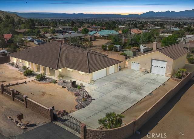 Property at 16404 Rimrock Rd, Apple Valley, CA 92307, 3 beds, 2.5 baths