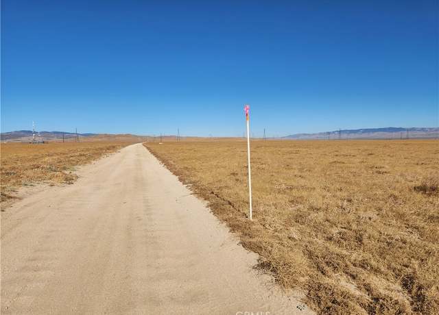 Property at 2-AC 125th St W, Lancaster, CA 93536