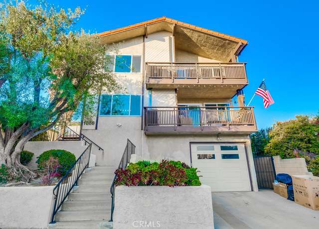 Property at 1066 W 11th St #1, San Pedro, CA 90731, 2 beds, 2 baths