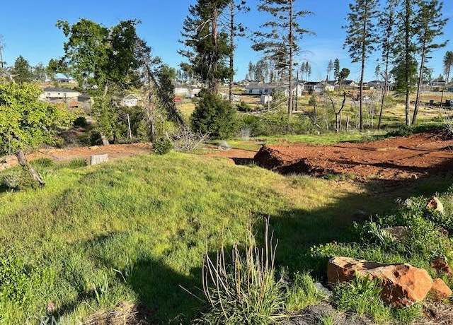 Property at 839 Howe Ln, Paradise, CA 95969