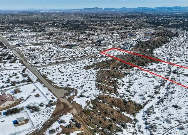 Property at 7737 Arrowhead Rd, Phelan, CA 92371