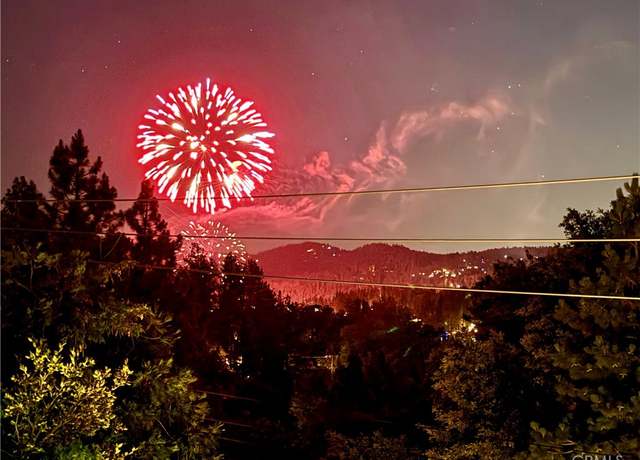 Property at 27596 N Bay Rd, Lake Arrowhead, CA 92352, 4 beds, 2.5 baths