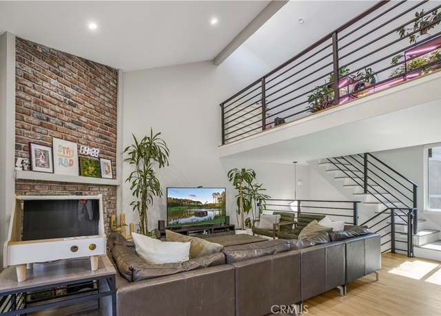 Property at 9321 Chapman Ave #2, Garden Grove, CA 92841, 2 beds, 2 baths
