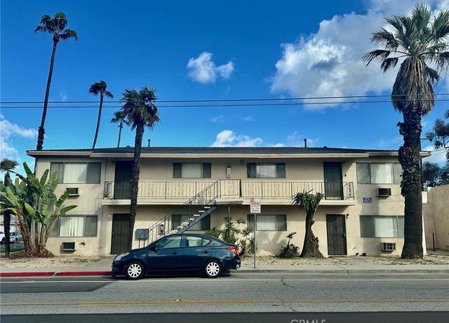 Property at 1000 E 32nd St, Signal Hill, CA 90755, 8 beds, 4 baths