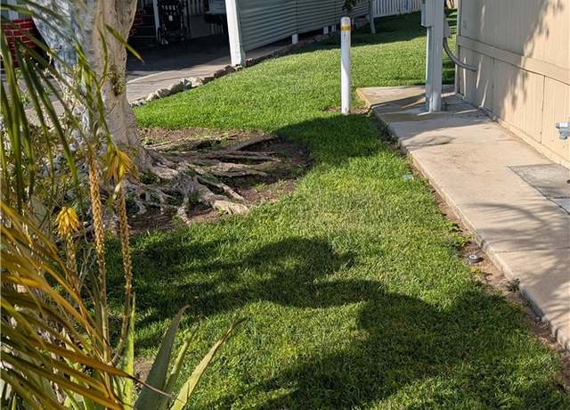 Property at 310 Prince Ln, Santa Ana, CA 92704, 3 beds, 2 baths