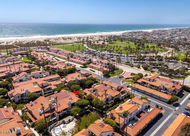Property at 1941 Majorca Dr, Oxnard, CA 93035, 2 beds, 2 baths