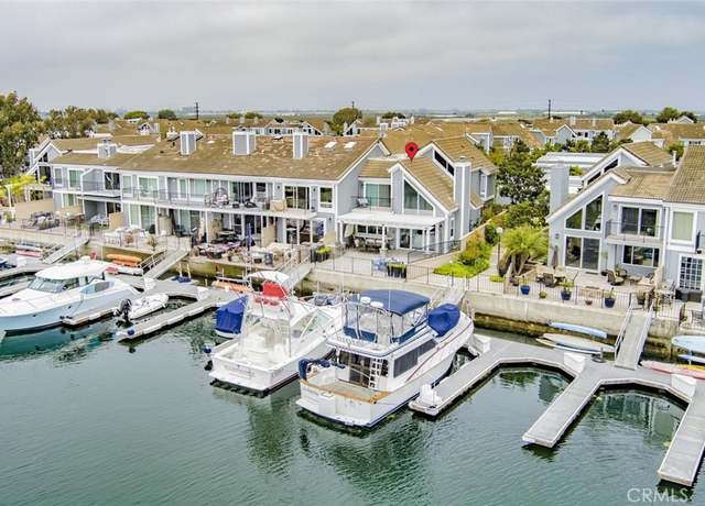 Property at 16143 Saint Croix Cir, Huntington Beach, CA 92649, 4 beds, 3 baths