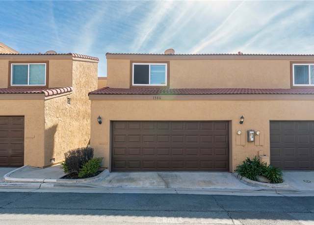 Property at 1306 Vista Grande #35, Fullerton, CA 92835, 3 beds, 2.5 baths