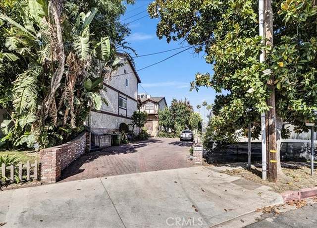 Property at 15610 Moorpark St #2, Encino, CA 91436, 2 beds, 3 baths