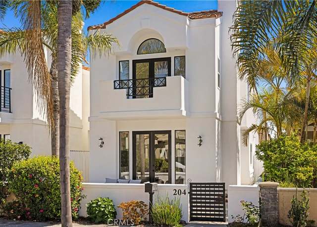 Property at 204 Lincoln Ave, Huntington Beach, CA 92648, 3 beds, 2.5 baths