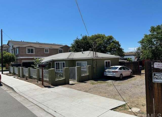 Property at 12366 Lakeshore Dr, Lakeside, CA 92040, 3 beds, 1 bath