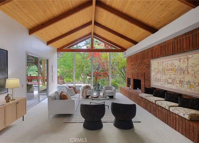 Property at 3951 Vanalden Ave, Tarzana, CA 91356, 4 beds, 4 baths