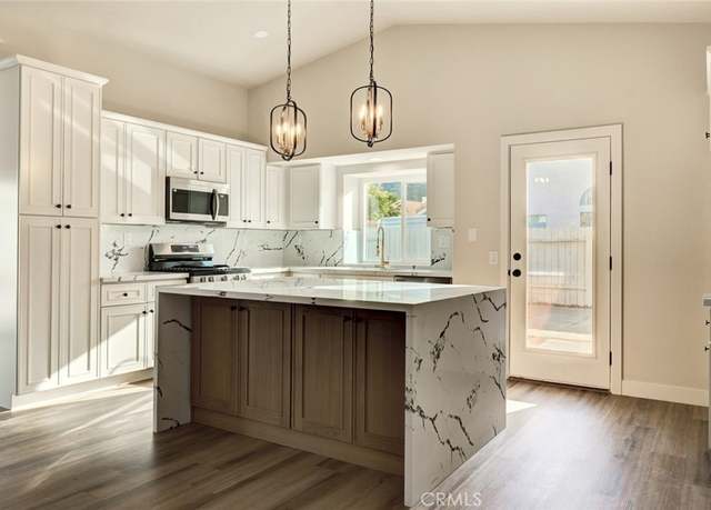Property at 27504 Pinckney Way, Menifee, CA 92586, 2 beds, 2 baths
