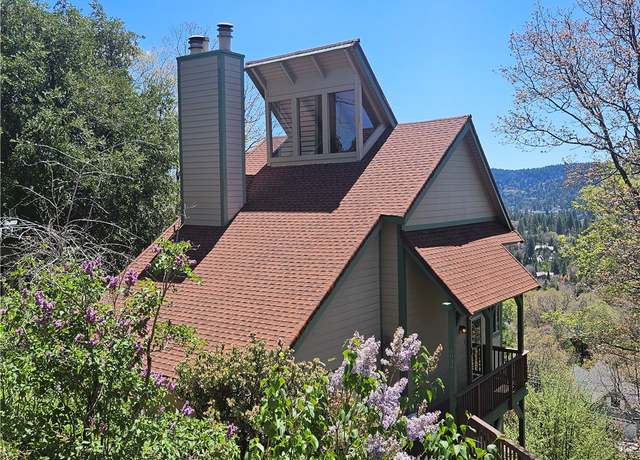 Property at 1033 Nadelhorn Dr, Lake Arrowhead, CA 92352, 3 beds, 2.5 baths