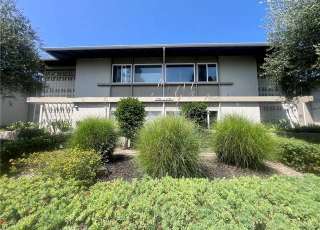 Property at 1722 Westcliff Dr #11, Newport Beach, CA 92660, 2 beds, 1 bath