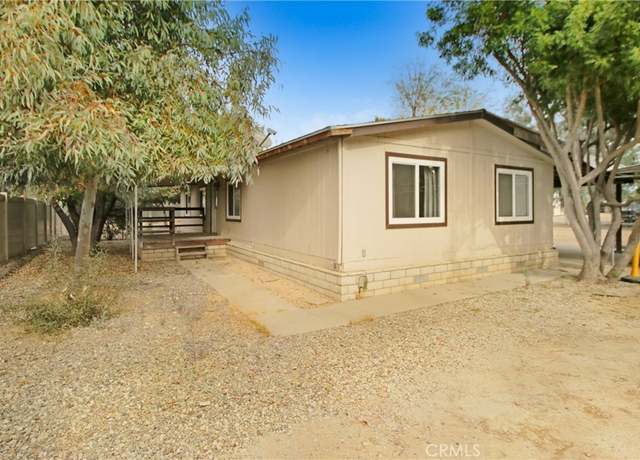 Property at 30620 Old Windmill Rd, Menifee, CA 92584, 5 beds, 4 baths