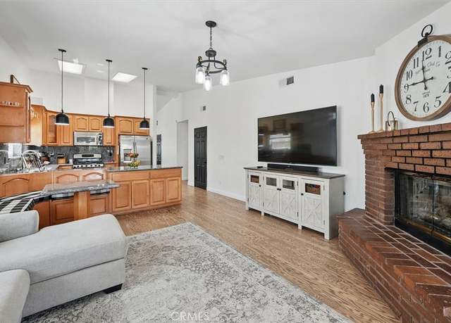 Property at 42370 61st St W, Lancaster, CA 93536, 4 beds, 2 baths