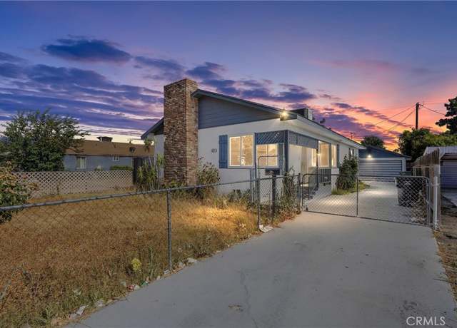 Property at 421 Wilson Ave, Bakersfield, CA 93308, 2 beds, 1 bath