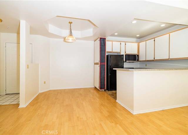 Property at 640 W 4th St #308, Long Beach, CA 90802, 2 beds, 2 baths