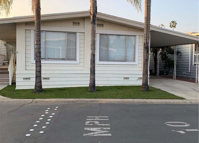Property at 24921 Muirlands Blvd #266, Lake Forest, CA 92630, 2 beds, 2 baths