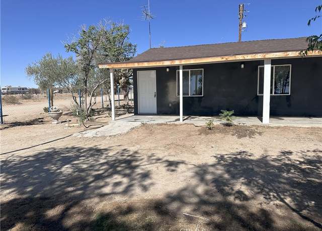 Property at 18105 E Avenue I, Lancaster, CA 93535, 1 bed, 1 bath