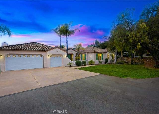 Property at 731 Oak Glade Dr, Fallbrook, CA 92028, 5 beds, 3.5 baths