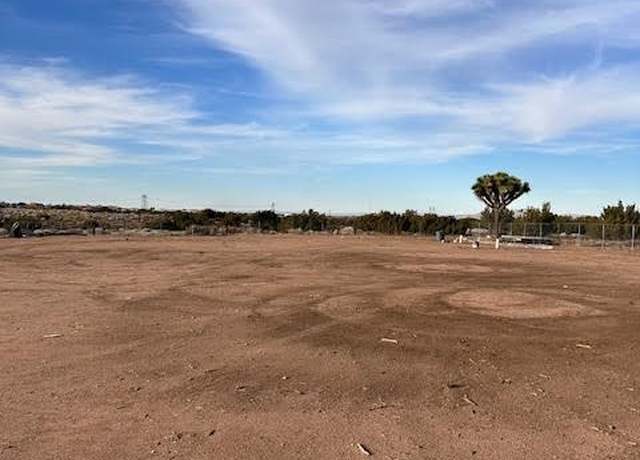 Property at 6075 Mesa Linda St, Hesperia, CA 92344