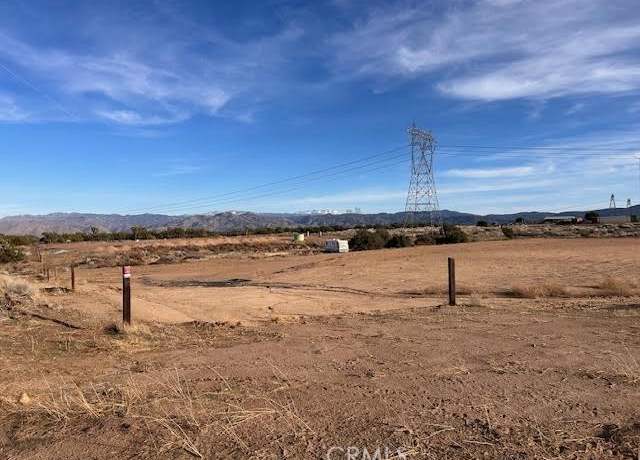 Property at 6075 Mesa Linda St, Hesperia, CA 92344