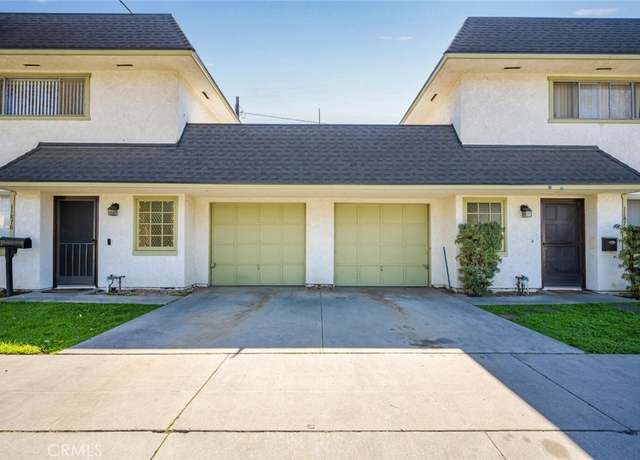 Property at 11872 207th St, Lakewood, CA 90715, 7 beds, 5 baths