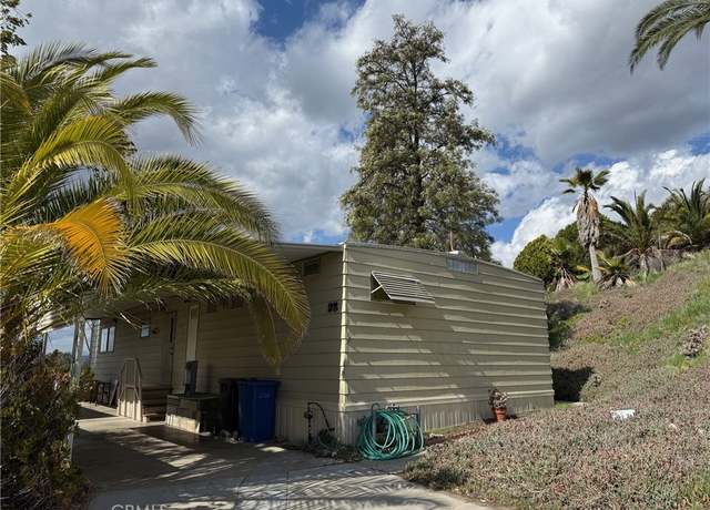 Property at 1536 S State St #92, Hemet, CA 92543, 2 beds, 2 baths
