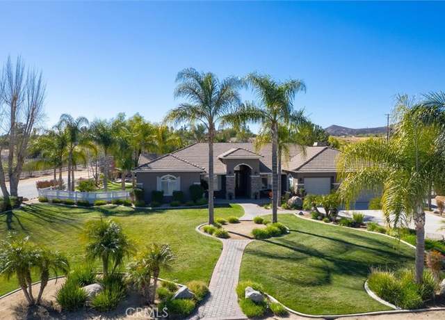 Property at 17045 Morrow Meadow Ln, Perris, CA 92570, 4 beds, 3.5 baths