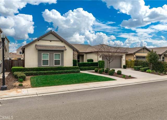 Property at 628 Crescent Ln, Madera, CA 93636, 4 beds, 2.5 baths
