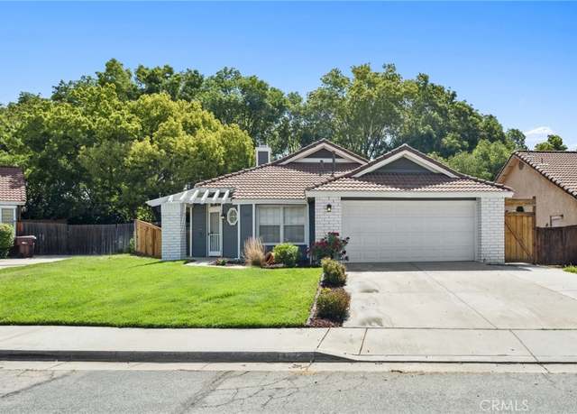 Property at 1422 Deborah Pl, Beaumont, CA 92223, 3 beds, 2 baths