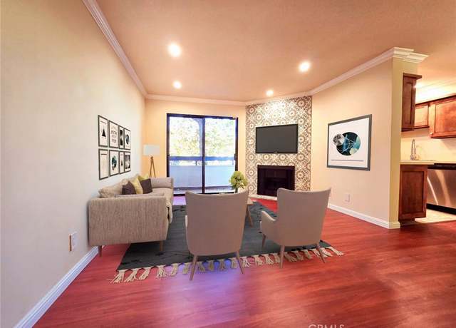 Property at 315 S Harvard Blvd #105, Los Angeles, CA 90020, 2 beds, 2 baths