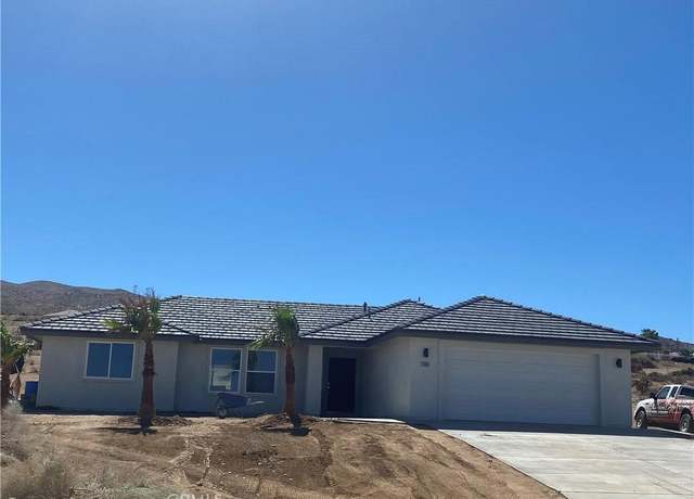 Property at 25885 Horizon St, Apple Valley, CA 92308, 3 beds, 2 baths