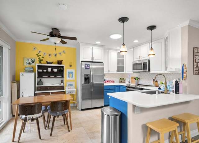 Property at 3663 7Th Ave #6, San Diego, CA 92103, 2 beds, 1 bath