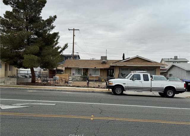 Property at 440 Broadway Ave, Barstow, CA 92311, 4 beds, 2.5 baths