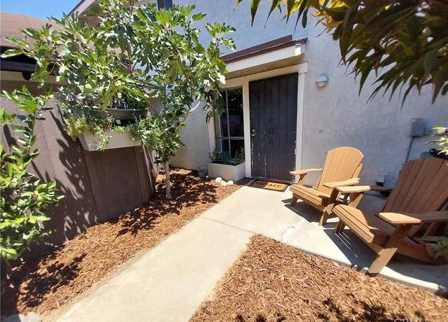 Property at 176 Whitney Ave #2, Pomona, CA 91767, 2 beds, 2 baths
